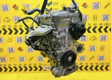 Двигатель TOYOTA VOXY 2014 1900037470 ZWR80G 2ZRFXE, передний
