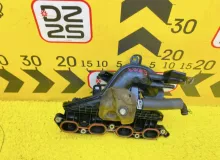 Коллектор впускной TOYOTA SIENTA 2015 1712021060 NHP170G 1NZFXE, передний
