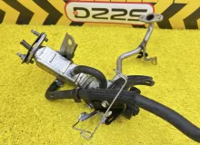 Клапан egr TOYOTA AQUA 2012 2562021020 NHP10 1NZFXE, передний