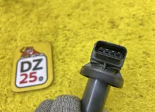 Катушка зажигания TOYOTA AQUA 2012 9091902265 NHP10 1NZFXE, передняя