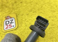 Катушка зажигания TOYOTA AQUA 2012 9091902265 NHP10 1NZFXE, передняя