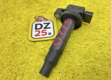Катушка зажигания TOYOTA AQUA 2012 9091902265 NHP10 1NZFXE, передняя