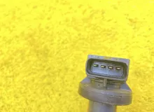 Катушка зажигания TOYOTA SIENTA 2015 9091902265 NHP170G 1NZFXE, передняя