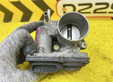 Заслонка дроссельная TOYOTA AQUA 2012 2203047040 NHP10 1NZFXE, передняя