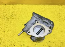 Заслонка дроссельная TOYOTA SIENTA 2015 2203047040 NHP170G 1NZFXE, передняя