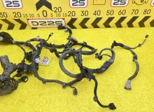 Коса двс TOYOTA ESQUIRE 2015 8212128B50 ZWR80G 2ZRFXE, передняя