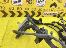Коса двс TOYOTA ESQUIRE 2015 8212128B50 ZWR80G 2ZRFXE, передняя