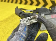 Коса двс TOYOTA ESQUIRE 2015 8212128B50 ZWR80G 2ZRFXE, передняя