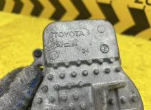 Помпа TOYOTA ESQUIRE 2015 161A029015 ZWR80G 2ZRFXE, передняя