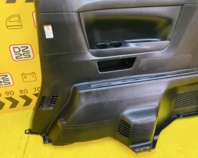 Обшивка багажника Toyota