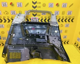 Обшивка багажника Toyota