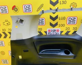 Обшивка багажника Toyota