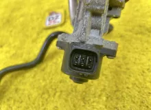 Клапан egr TOYOTA VOXY 2014 2562037120 ZWR80G 2ZRFXE, передний