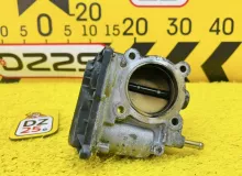 Заслонка дроссельная TOYOTA ESQUIRE 2015 2203037060 ZWR80G 2ZRFXE, передняя