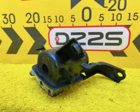 Подушка двигателя Toyota