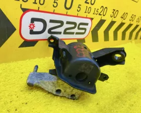 Подушка двигателя Toyota