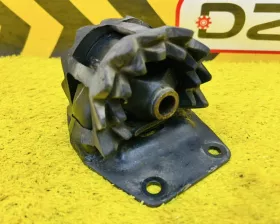 Подушка коробки передач Toyota