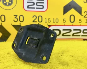 Подушка коробки передач Toyota
