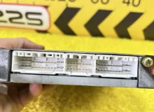 Блок управления двс TOYOTA HIACE 1997 8966126410 KZH106W 1KZTE, передний