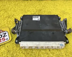 Блок управления двс Toyota