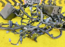 Коса под капот TOYOTA ALPHARD 2015 8211158520 AGH30W 2ARFE, передняя