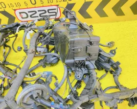 Коса под капот Toyota