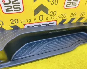 Накладка на порог Toyota