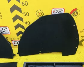 Пол багажника пластик Toyota