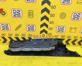Накладка на порог Toyota