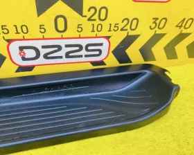 Накладка на порог Toyota