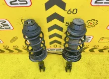 СТОЙКА ПАРА ЛЕВАЯ И ПРАВАЯ TOYOTA COROLLA FIELDER 2014 4851013161 NKE165G 1NZFXE, передняя