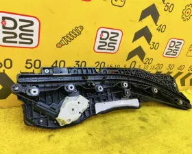 Доводчик двери Toyota