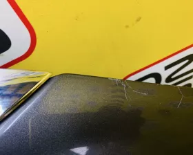 Капот Toyota