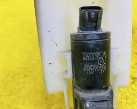Бачок стеклоомывателя Toyota