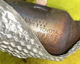 Катализатор TOYOTA
