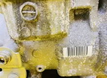Компрессор кондиционера TOYOTA ESQUIRE 2014 8837028030 ZWR80G 2ZRFXE, передний