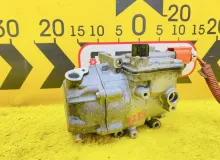 Компрессор кондиционера TOYOTA COROLLA FIELDER 2014 8837012011 NKE165G 1NZFXE, передний