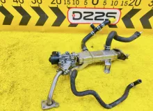 Клапан egr TOYOTA ESQUIRE 2014 2562037120 ZWR80G 2ZRFXE, передний