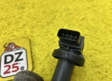 Катушка зажигания TOYOTA AQUA 2015 9091902265 NHP10 1NZFXE, передняя