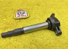 Катушка зажигания TOYOTA VOXY 2014 9091902258 ZWR80G 2ZRFXE, передняя