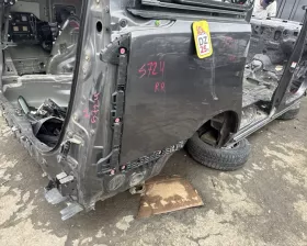 Крыло заднее Toyota