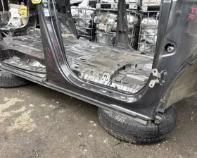 Порог кузова Toyota