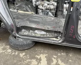 Порог кузова Toyota