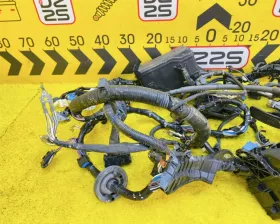 Коса под капот Toyota