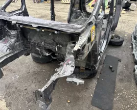 Лонжерон Toyota