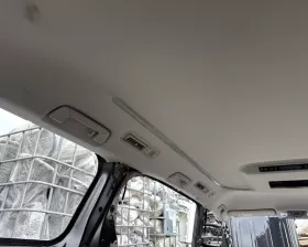 Обшивка потолка Toyota