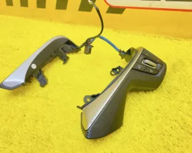 Кнопки на руль Toyota