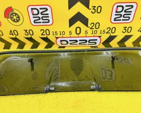 Спойлер люка Toyota