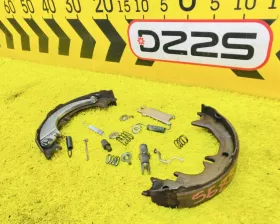 Механизм стояночного тормоза Toyota