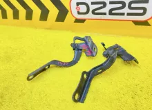 Петля капота LEXUS CT200H 2013 5341076030 ZWA10 2ZRFXE, передняя